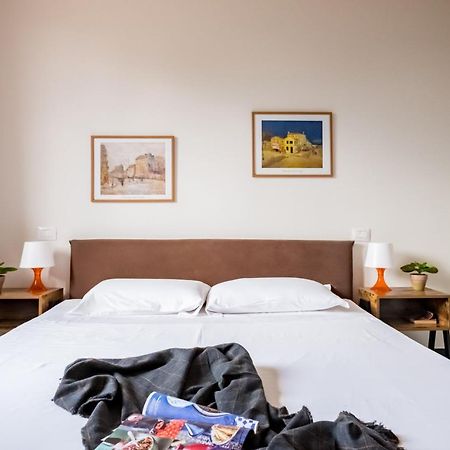 Residenza Gelsomino Apartment เดเซนซาโนเดลการ์ดา ภายนอก รูปภาพ